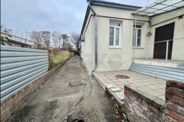 Фото №2: Дом 82 м² - Краснодар, мкр. Центральный, ул. имени Максима Горького, 79