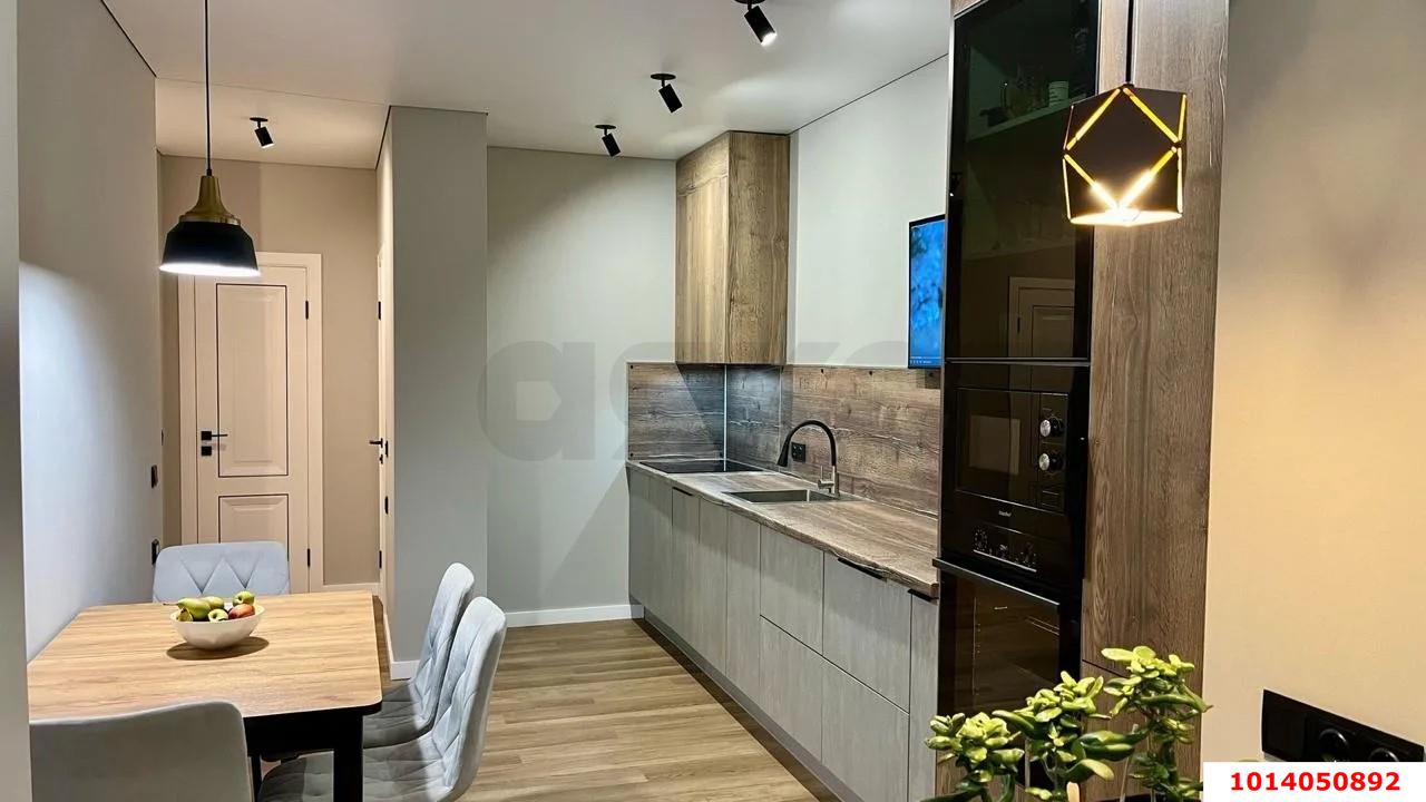 Фото №2: 2-комнатная квартира 65 м² - Краснодар, ЖК Все Свои Вип, ул. Колхозная, 5