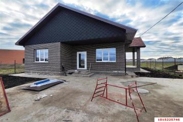 Фото №1: Дом 106 м² - Новотитаровская, ул. Игоря Савченко, 6