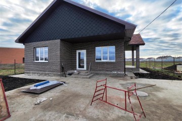 Фото №1: Дом 106 м² - Новотитаровская, ул. Игоря Савченко, 6