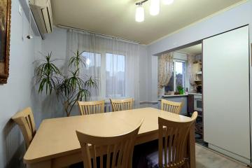 Фото №1: 4-комнатная квартира 75 м² - Краснодар, мкр. Гидростроителей, ул. Гидростроителей, 32