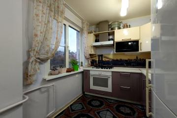 Фото №4: 4-комнатная квартира 75 м² - Краснодар, мкр. Гидростроителей, ул. Гидростроителей, 32