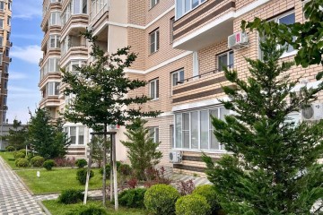 Фото №1: 1-комнатная квартира 41 м² - Краснодар, мкр. Горхутор, ул. имени Дзержинского, 110А