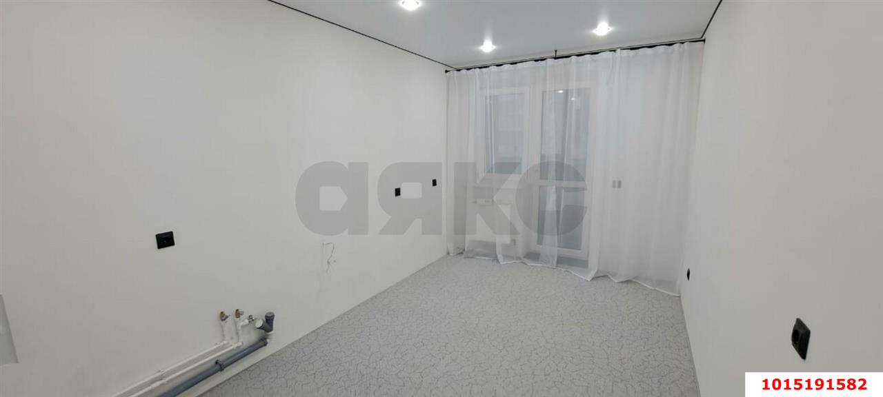 Фото №1: 2-комнатная квартира 64 м² - Краснодар, жилой комплекс Три Кита, ул. Московская, 131к2