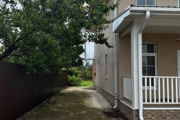 Фото №4: Дом 137 м² - Новотитаровская, ул. Коммунаров, 137