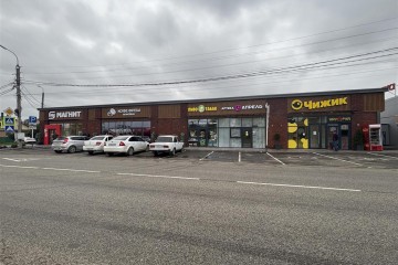 Фото №1: Торговое помещение 959 м² - Майкоп, мкр. квартал Кужорский переезд, ул. Железнодорожная, 298