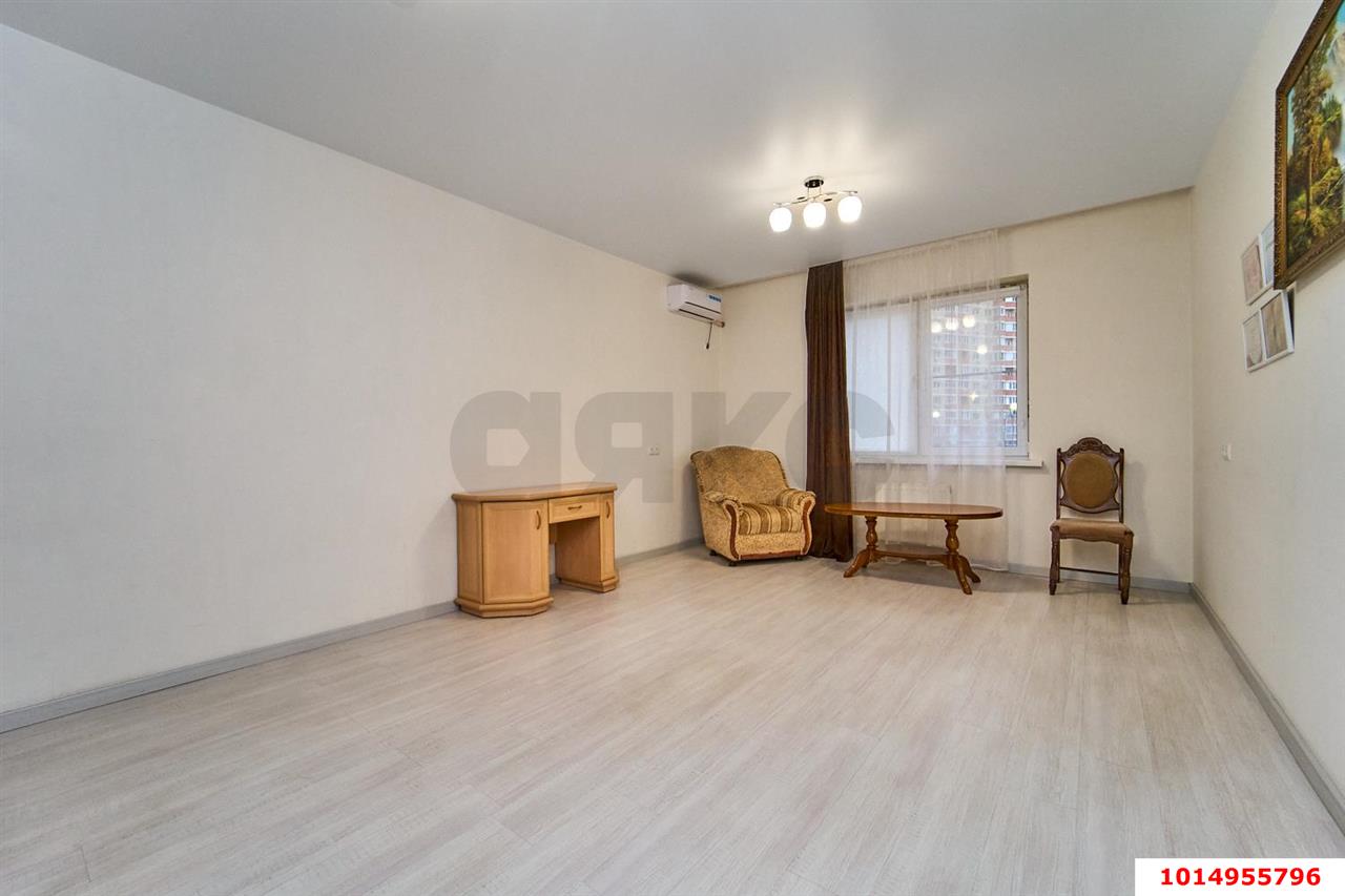 Фото №6: 2-комнатная квартира 79 м² - Краснодар, Прикубанский внутригородской округ, Россинского, мкр. жилой комплекс Инсити-Парк, ул. Командорская, 1/2