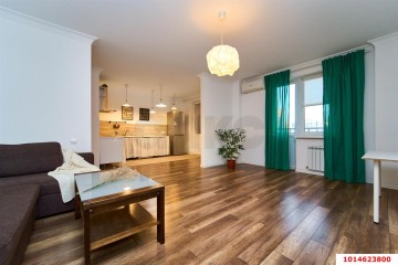 Фото №1: 2-комнатная квартира 64 м² - Краснодар, мкр. Солнечный, ул. Казбекская, 14