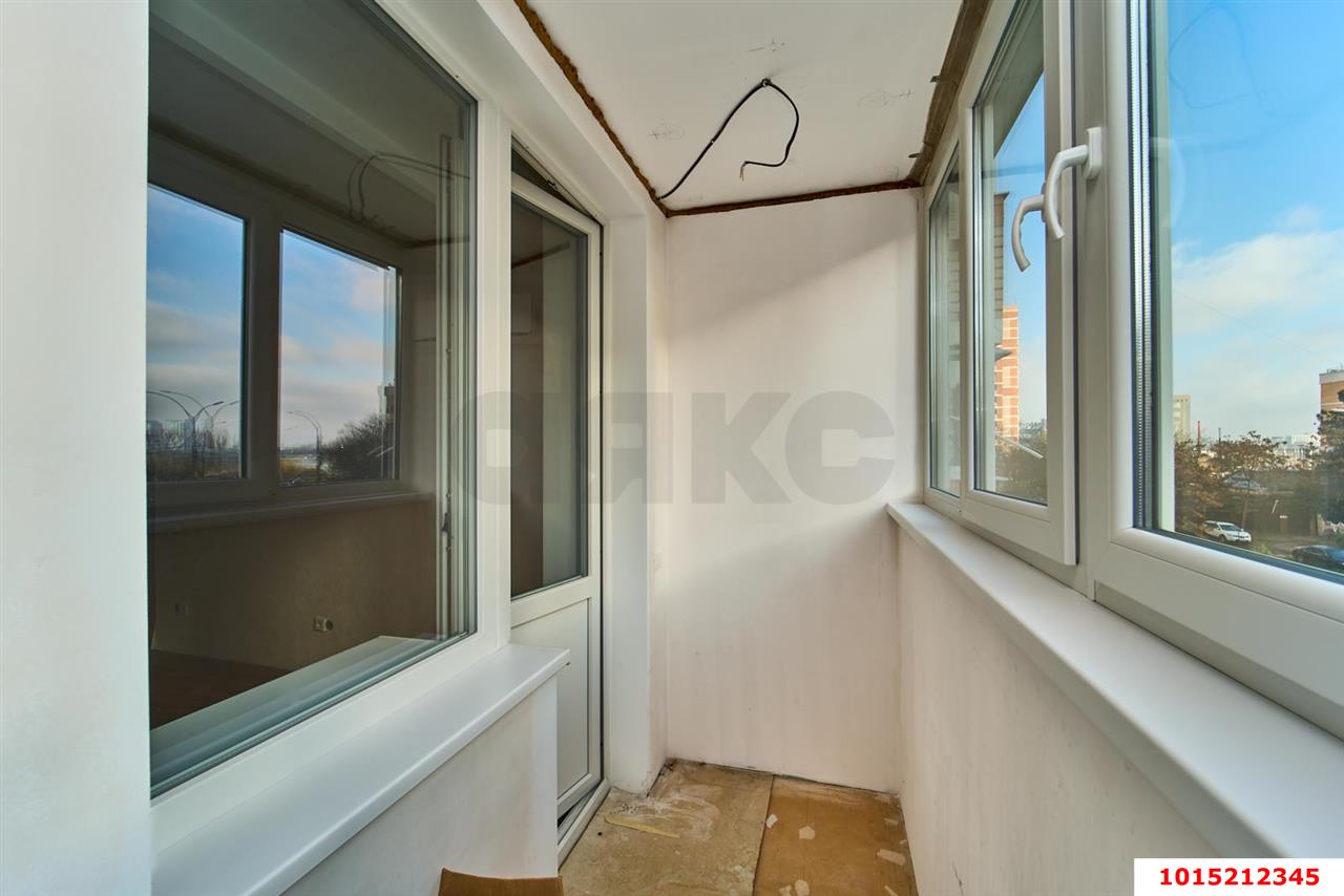 Фото №14: 2-комнатная квартира 63 м² - Краснодар, Западный внутригородской округ, Кожзавод, мкр. Военный городок № 1, ул. имени Калинина, 350/5