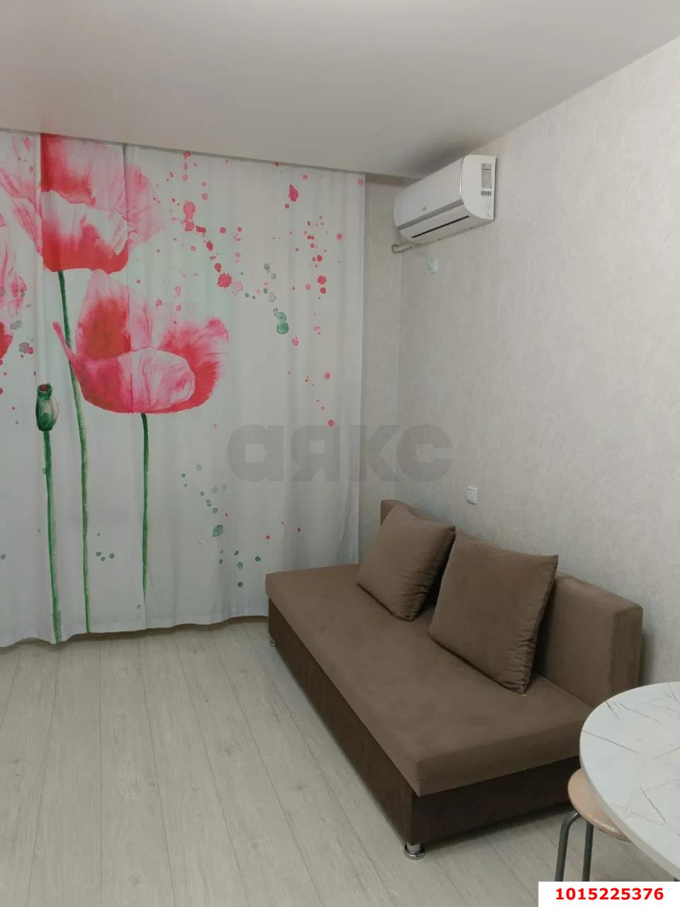 Фото №3: Студия 25 м² - Краснодар, жилой комплекс Квартал № 6, ул. имени Героя Советского Союза Николая Воробьёва, 17