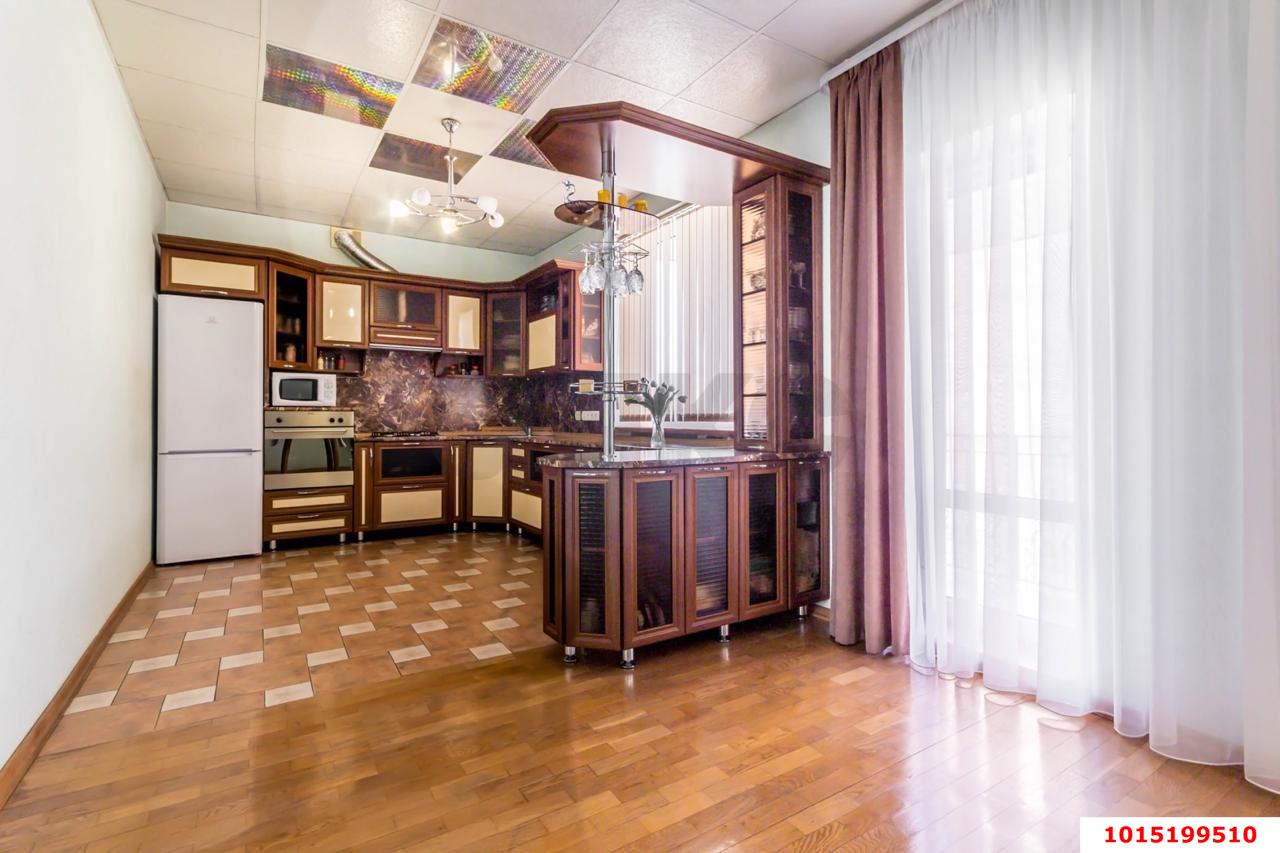 Фото №10: Дом 296 м² + 3.85 сот. - Краснодар, Центральный, ул. Братьев Игнатовых, 5