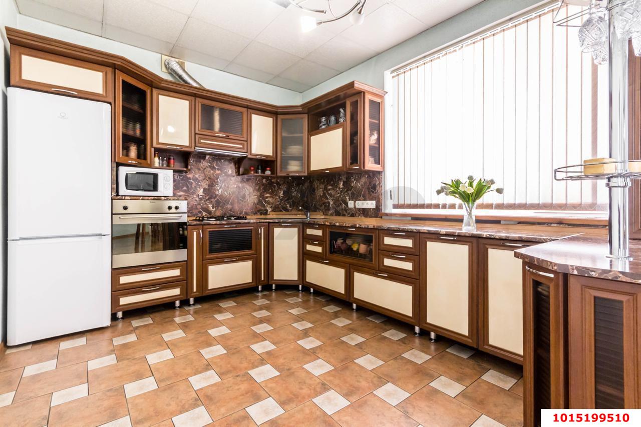 Фото №9: Дом 296 м² + 3.85 сот. - Краснодар, Западный внутригородской округ, мкр. Центральный, ул. Братьев Игнатовых, 5