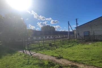 Фото №1: Отдельное здание 5875 м² - Львовское, пер. Сквозной, 2