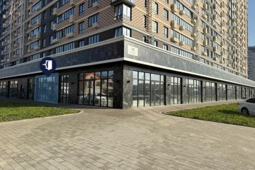 Фото №1: Торговое помещение 94 м² - Краснодар, мкр. жилой комплекс Сармат, ул. Константина Гондаря, 98