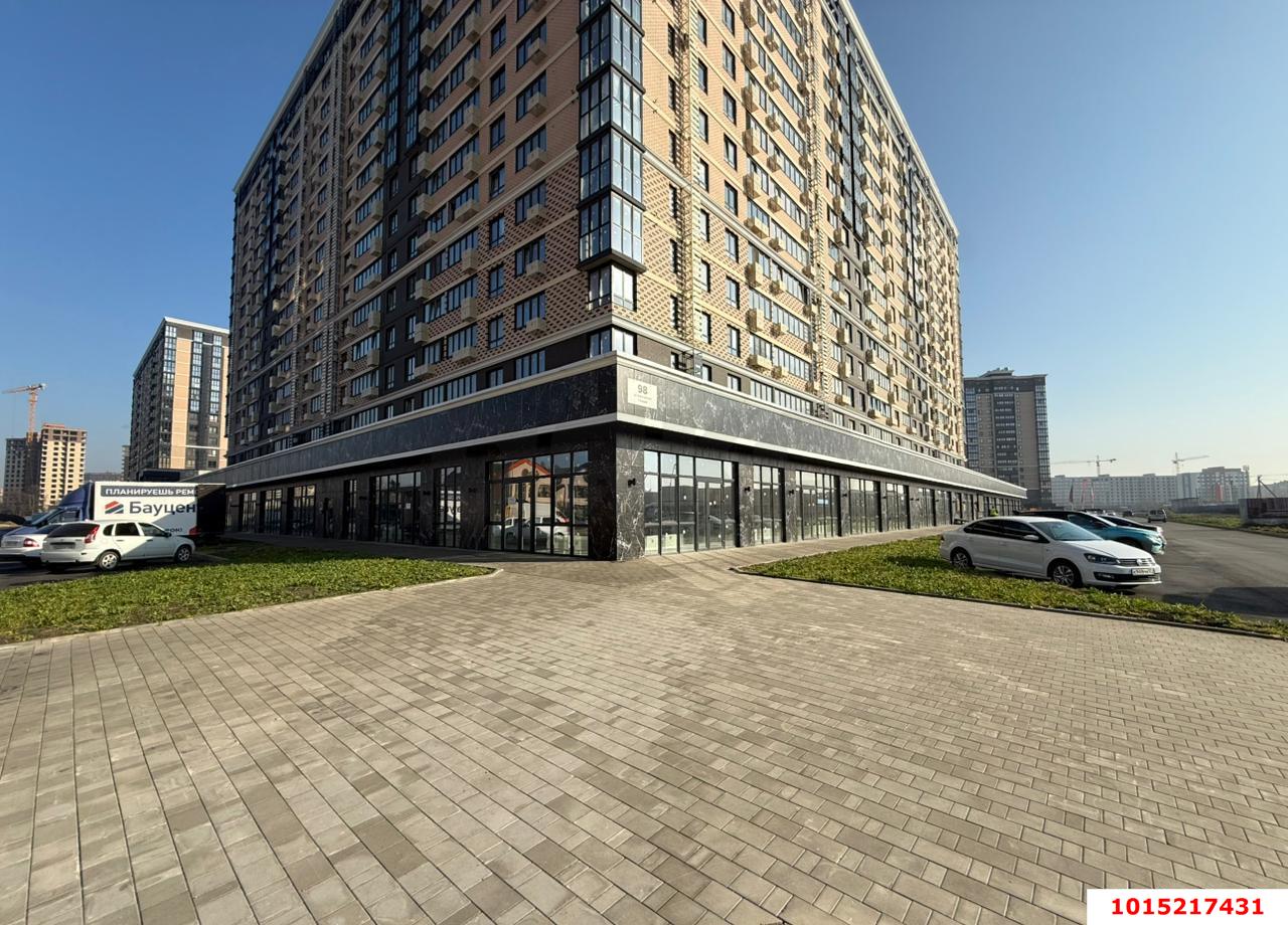 Фото №2: Торговое помещение 94 м² - Краснодар, жилой комплекс Сармат, ул. Константина Гондаря, 98