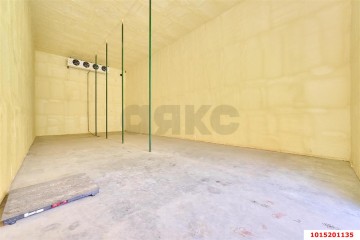 Фото №3: Складское помещение 575 м² - Новодмитриевская, ул. Партизанская, 44