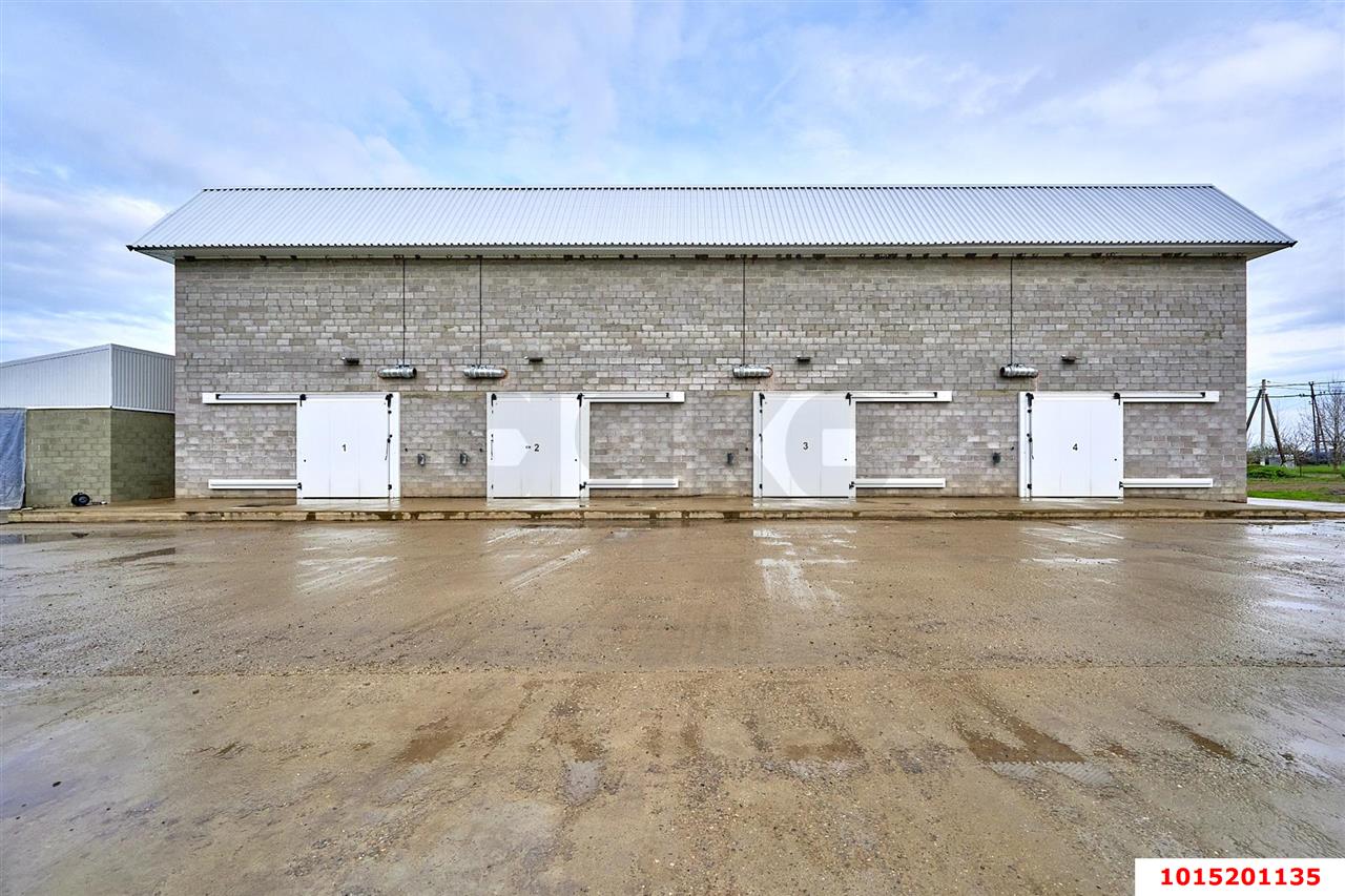 Фото №1: Складское помещение 575 м² - Новодмитриевская, ул. Партизанская, 44