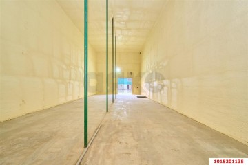 Фото №2: Складское помещение 575 м² - Новодмитриевская, ул. Партизанская, 44