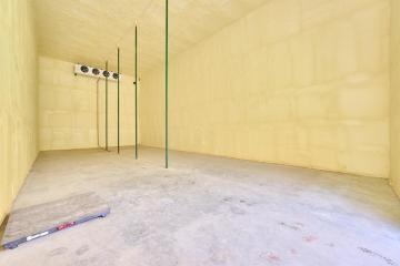 Фото №3: Коммерция 575 м² - Новодмитриевская, ул. Партизанская, 44