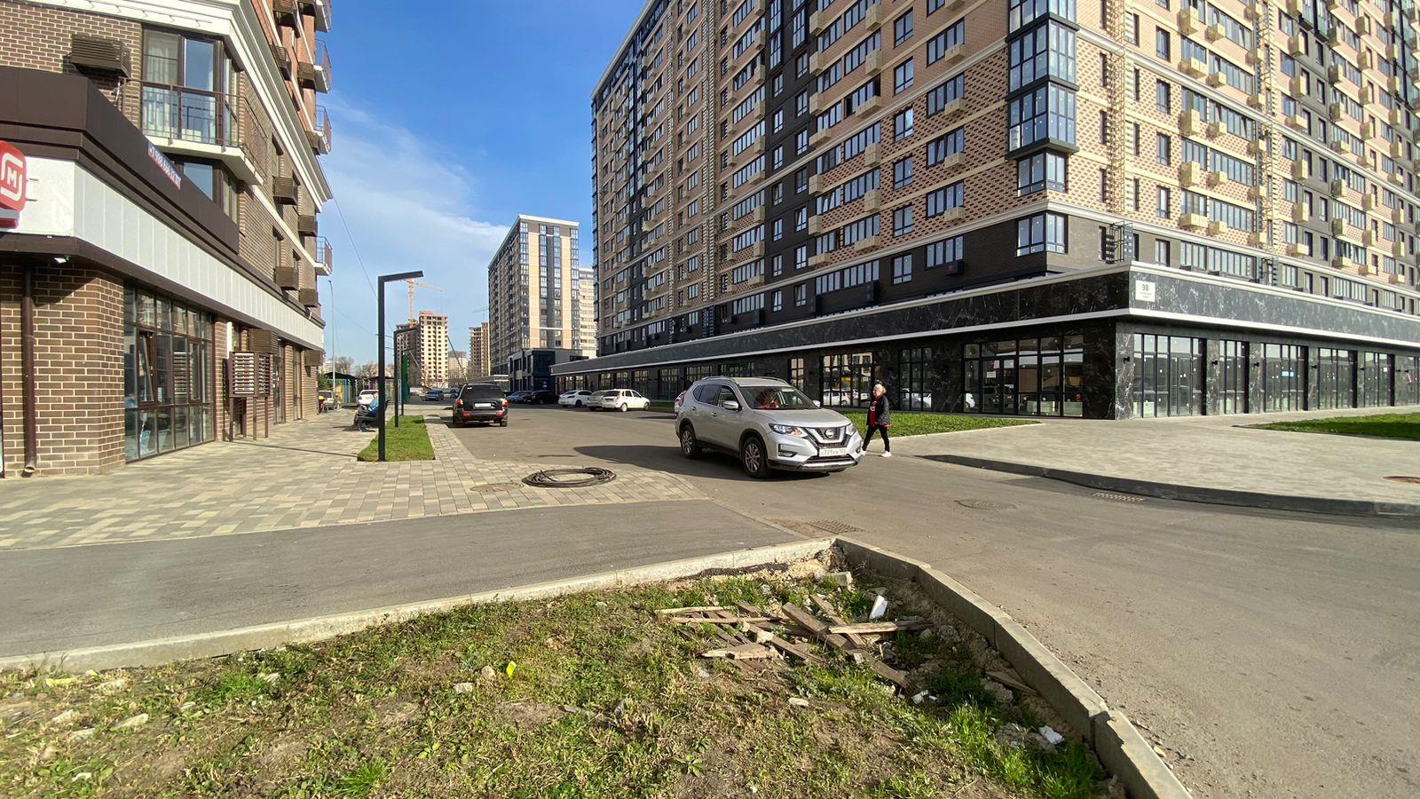 Фото №10: Коммерция 102 м² - Краснодар, Прикубанский внутригородской округ, мкр. жилой комплекс Сармат, ул. Константина Гондаря, 98