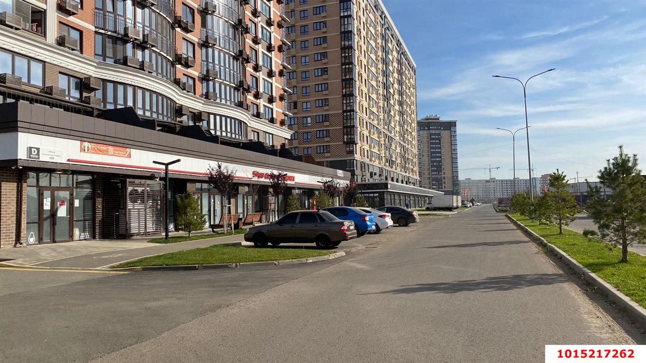 Фото №7: Торговое помещение 103 м² - Краснодар, жилой комплекс Сармат, ул. Константина Гондаря, 98