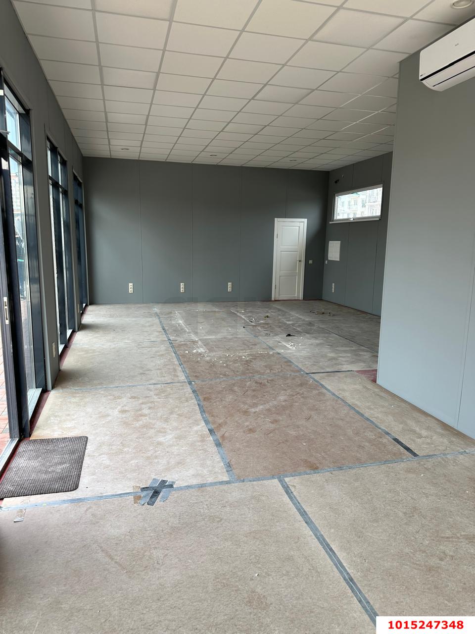 Фото №4: Торговое помещение 109 м² - Знаменский, Карасунский внутригородской округ, ул. Гагарина, 4А