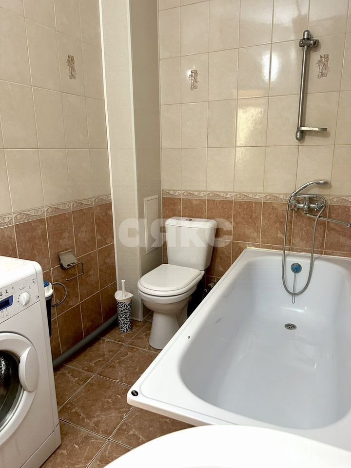 Фото №13: 1-комнатная квартира 45 м² - Горячий Ключ, Администрация, ул. Кириченко, 3Б