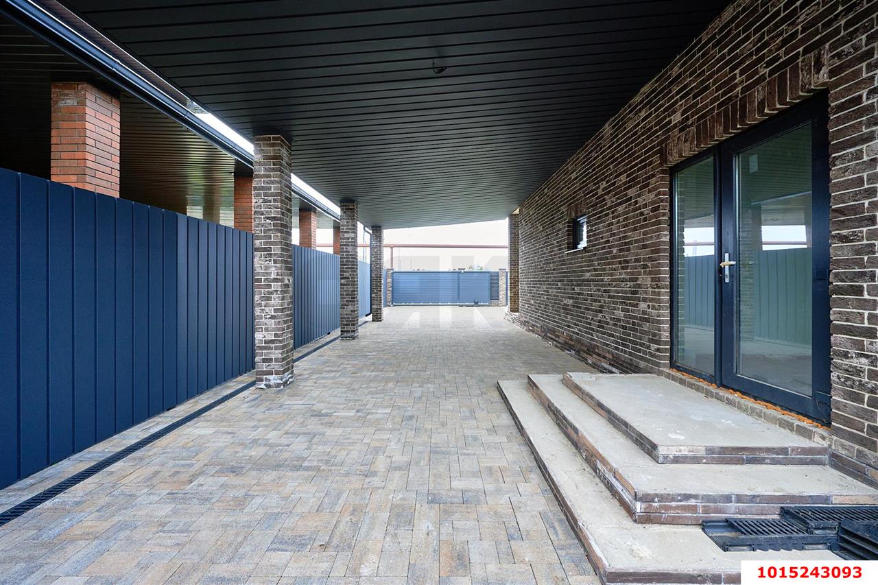 Фото №6: Дом 180 м² + 6.15 сот. - Краснодар, Прикубанский внутригородской округ, Калинино, мкр. Завод Радиоизмерительных Приборов, б-р Строителей, 79