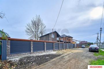 Фото №2: Дом 180 м² - Краснодар, мкр. Завод Радиоизмерительных Приборов, б-р Строителей, 79