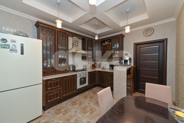 Фото №1: Дом <span class="whitespace-nowrap">150 м²</span> <span class="whitespace-nowrap">+ 6 сот.</span>, <span class="whitespace-nowrap">1 эт.</span> - Янтарный, ул. Черешневая, 59/39