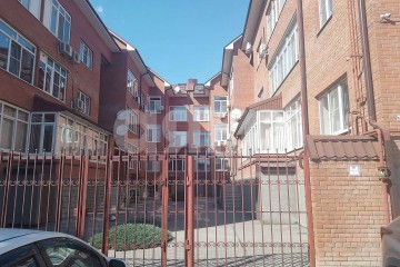 Фото №1: 4-комнатная квартира 166 м² - Ростов-на-Дону, мкр. Западный, ул. Товарищеская, 11