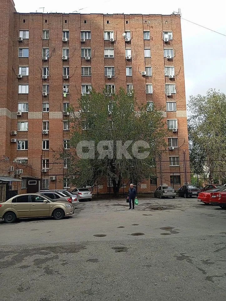 Фото №2: 1-комнатная квартира 37 м² - Ростов-на-Дону, Ворошиловский, ул. Башкирская, 14/1