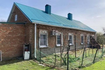 Фото №1: 3-комнатная квартира 58 м² - Беднягина, ул. Западная, 11