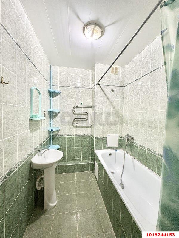 Фото №8: 2-комнатная квартира 73 м² - Краснодар, Прикубанский внутригородской округ, Восточно-Кругликовский, мкр. ЖК Возрождение, ул. имени 40-летия Победы, 113