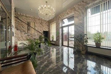 Фото №2: Дом 500 м² - Краснодар, мкр. Фестивальный, ул. Каляева, 86