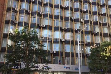 Фото №1: Коммерция 480 м² - Ростов-на-Дону, мкр. Богатяновка, ул. Большая Садовая, 150