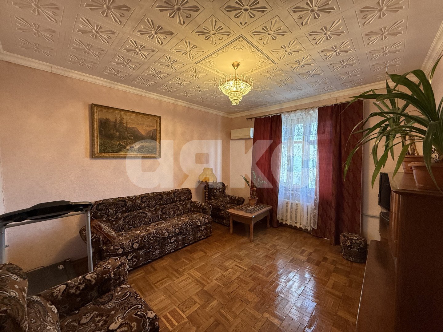 Фото №1: 2-комнатная квартира 60 м² - Луганск, р. Ленинский, ул. площадь Героев Великой Отечественной войны, 10