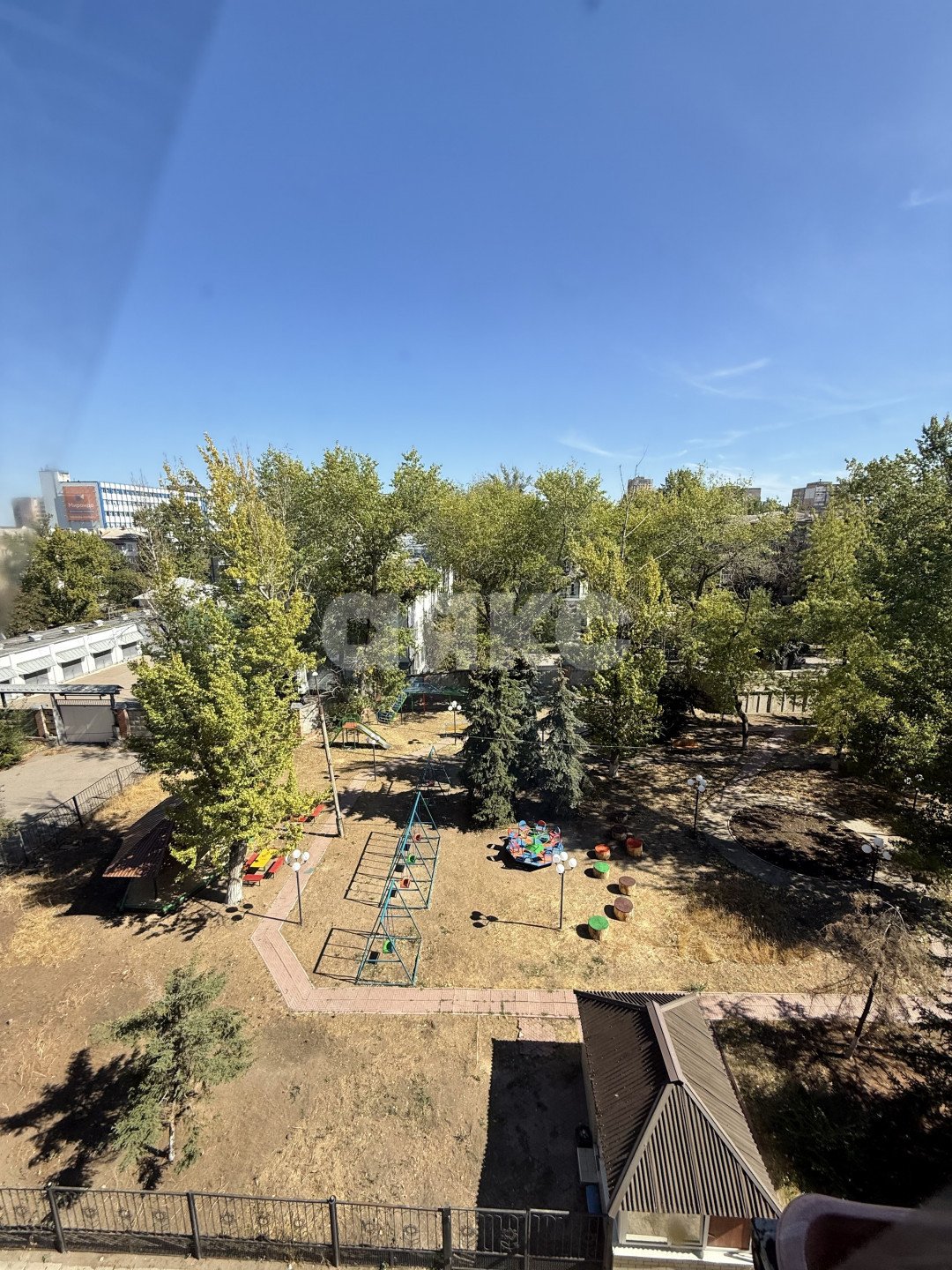 Фото №13: 2-комнатная квартира 60 м² - Луганск, р. Ленинский, ул. площадь Героев Великой Отечественной войны, 10