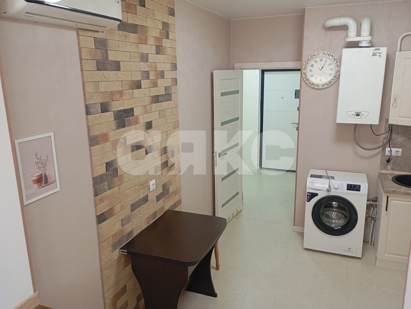 Фото №4: 1-комнатная квартира <span class="whitespace-nowrap">36 м²</span>, <span class="whitespace-nowrap">6/13 эт.</span> - Анапа, Алексеевка, мкр. ЖК Лазурный, ул. Крестьянская, 27к5