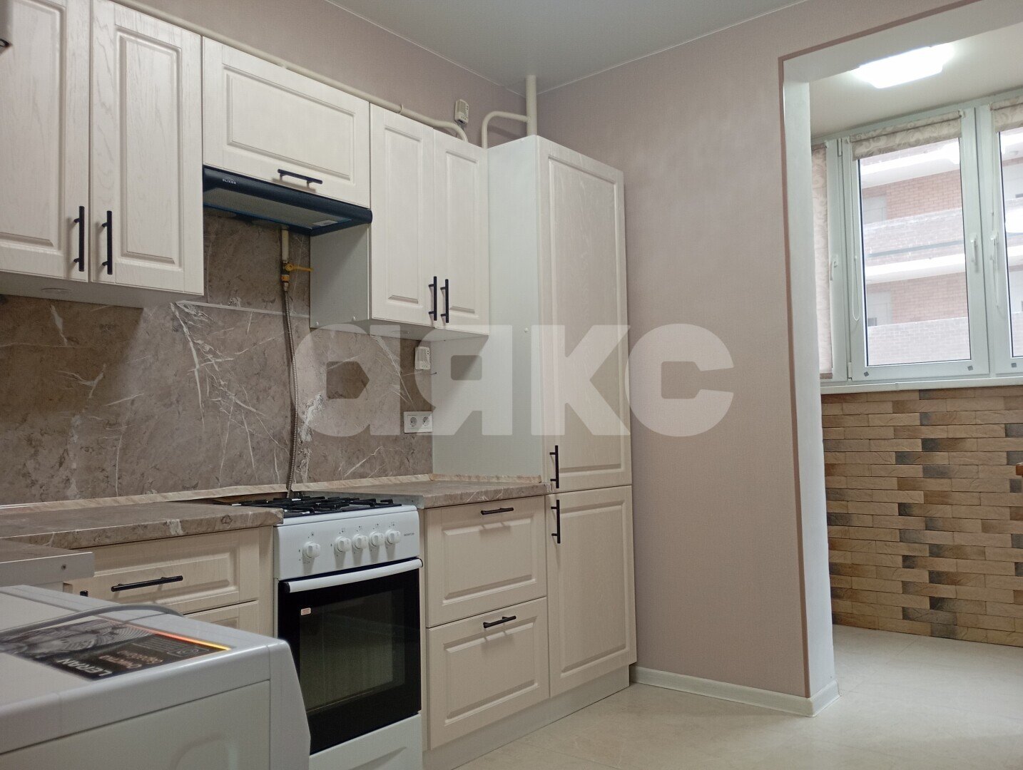 Фото №2: 1-комнатная квартира 36 м² - Анапа, Алексеевка, жилой комплекс Лазурный, Алексеевка, мкр. жилой комплекс Лазурный, ул. Крестьянская, 27к5