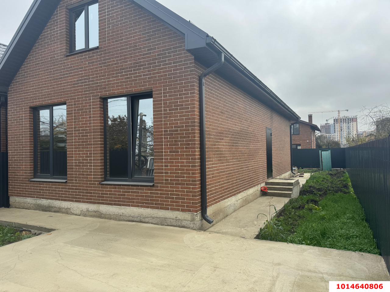 Фото №1: Дом 125 м² + 3.3 сот. - Краснодар, Животновод, ул. Персиковая, 219