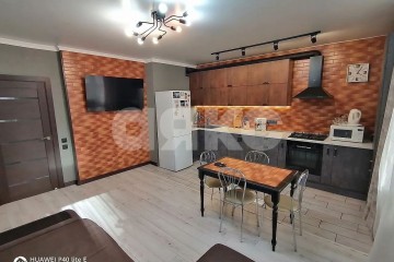 Фото №1: 2-комнатная квартира 63 м² - Ростов-на-Дону, мкр. Нахичевань, ул. 35-я Линия, 89/32