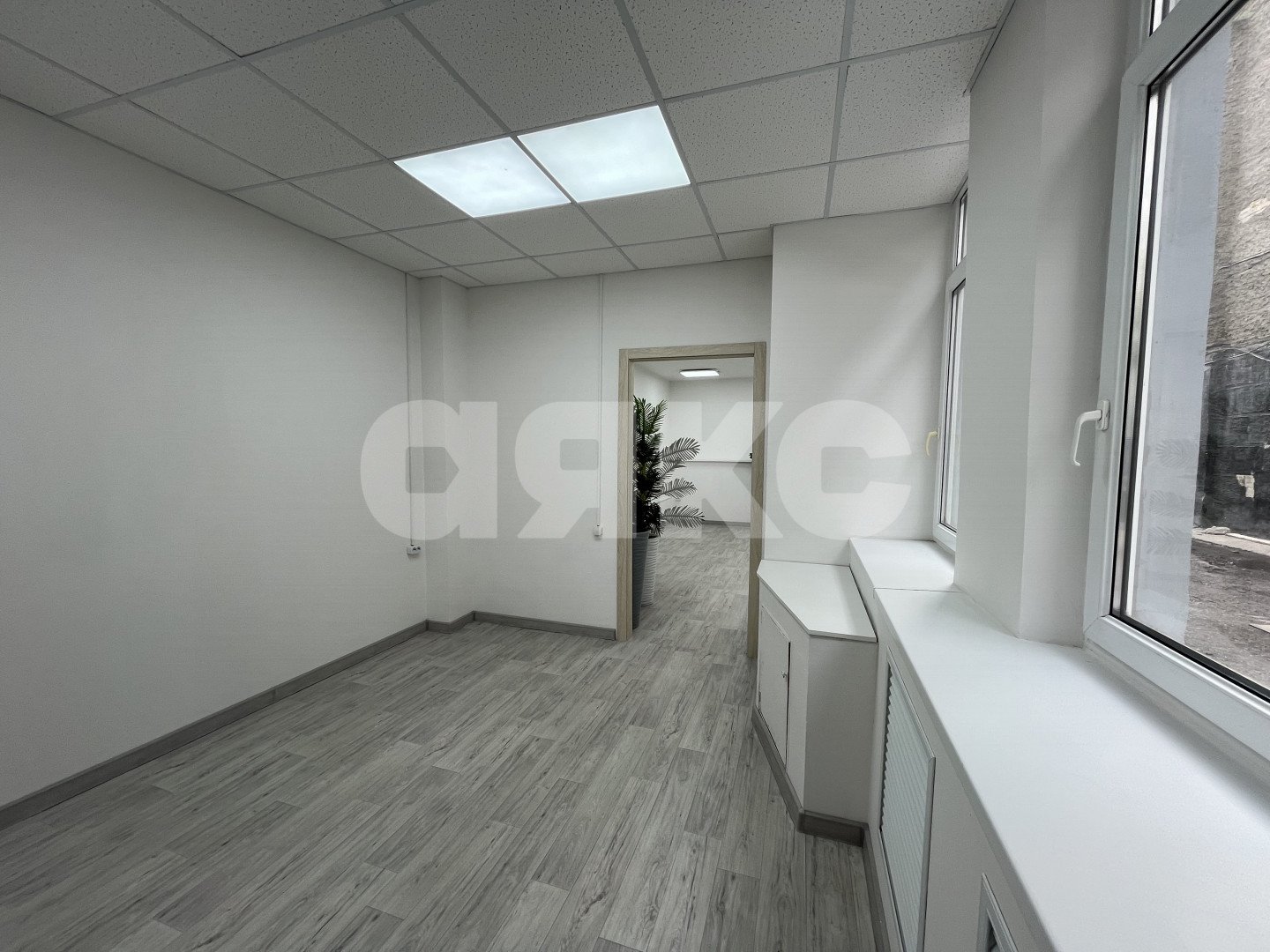 Фото №13: Коммерция 350 м² - Ростов-на-Дону, Пролетарский, ул. 14-я Линия, 88