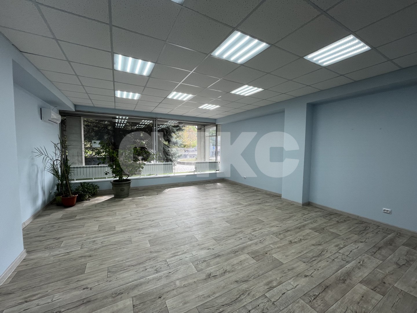 Фото №11: Коммерция 350 м² - Ростов-на-Дону, Пролетарский, ул. 14-я Линия, 88