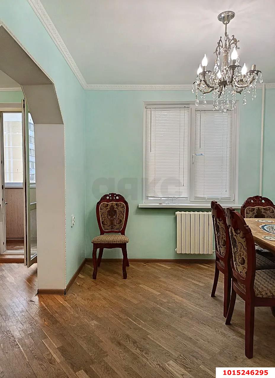 Фото №1: 2-комнатная квартира 70 м² - Краснодар, Прикубанский внутригородской округ, мкр. Краевая Клиническая Больница, ул. Восточно-Кругликовская, 53