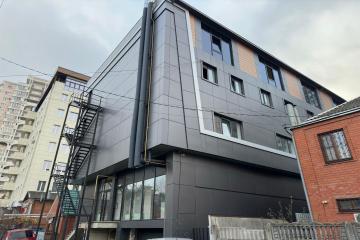 Фото №3: Коммерция 2028 м² - Краснодар, мкр. Центральный, ул. Кубанская Набережная, 132