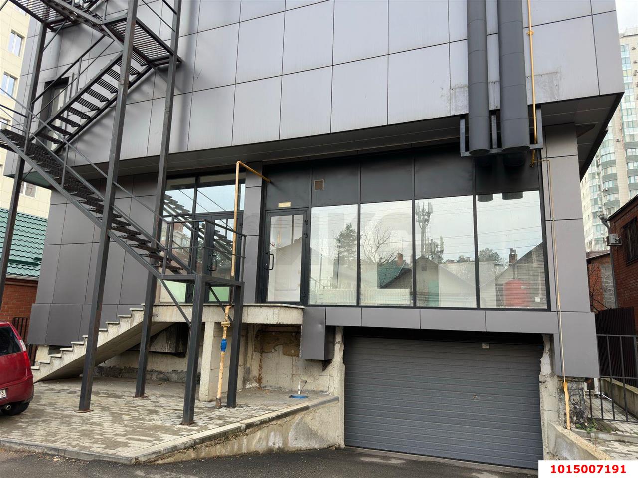 Фото №4: Отдельное здание 2028 м² - Краснодар, Центральный, ул. Кубанская Набережная, 132