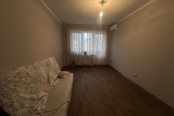 Фото №1: 1-комнатная квартира 45 м² - Краснодар, мкр. Музыкальный, ул. имени Дунаевского И.И., 5