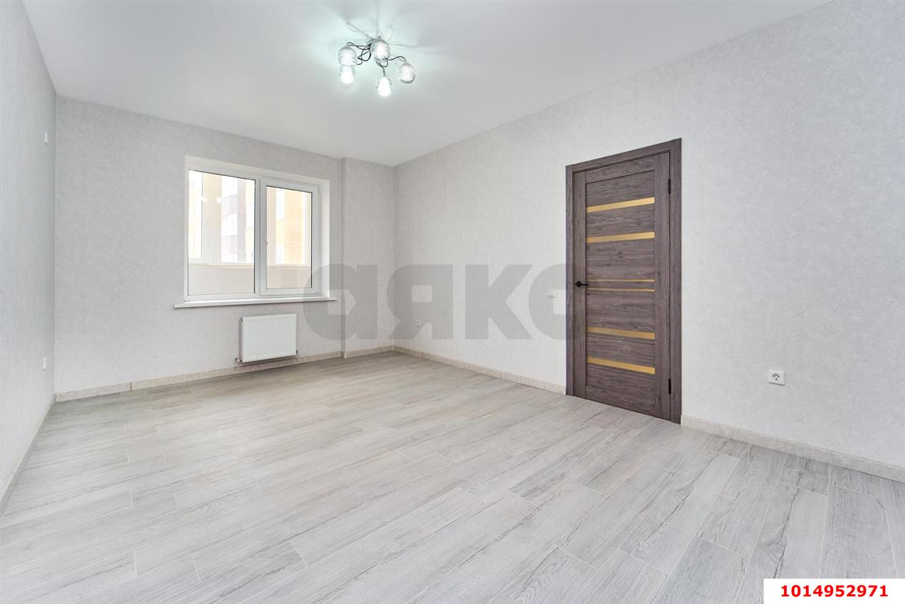 Фото №1: 1-комнатная квартира 45 м² - Краснодар, Прикубанский внутригородской округ, мкр. Губернский, ул. имени Героя Георгия Бочарникова, 14/1