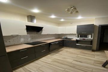 Фото №2: 2-комнатная квартира 54 м² - Краснодар, мкр. Светлоград, ул. Красных Партизан, 1/4к7